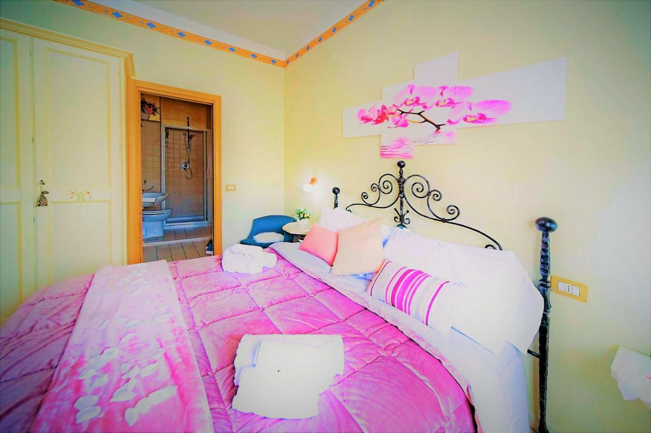 La Casa Sul Cortile Gasthof Rom